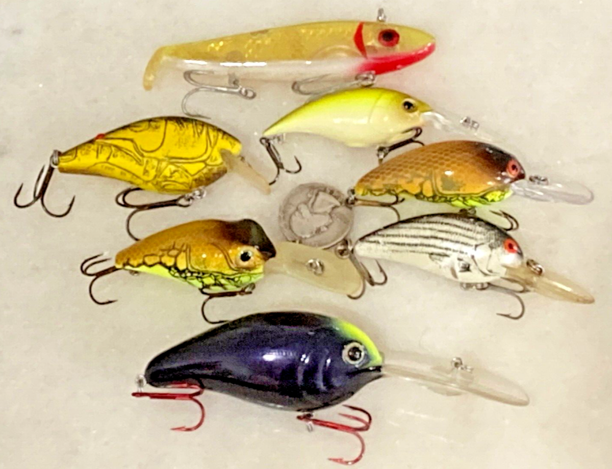 LOT 7 FISHING DEEP DIVER CRANKBAITS CRAWFISH BOMBER STRIKE PRO
