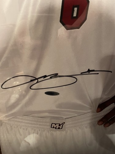Lebron James Autographed Miami Heat Upper Deck 1/1 Framed 24x 36 - Picture 3 of 5