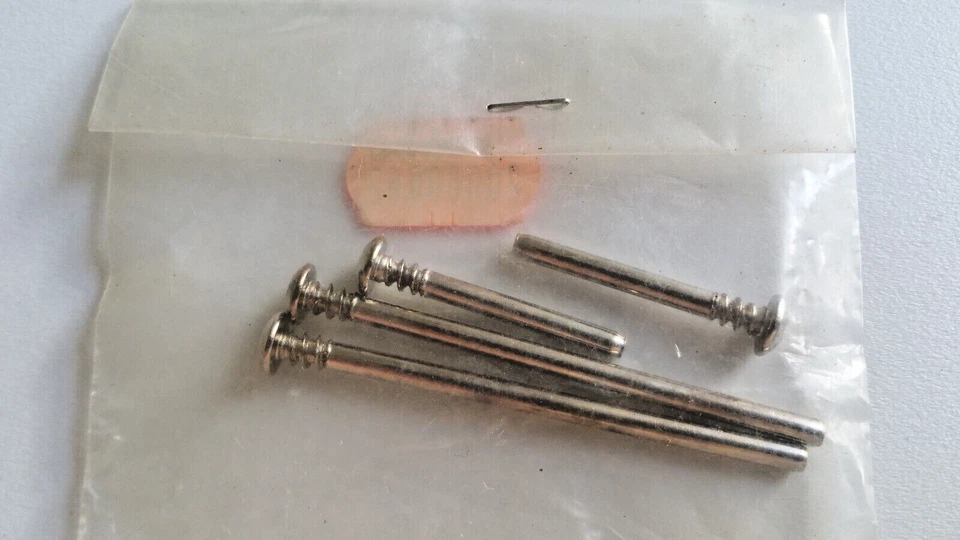 Nuevo, Robbe Parte Nº 20000062 SUSPENSION AXLES SEMBLY, EJES DE SUSPENSIÓN COMPL. Foto 2 de 2