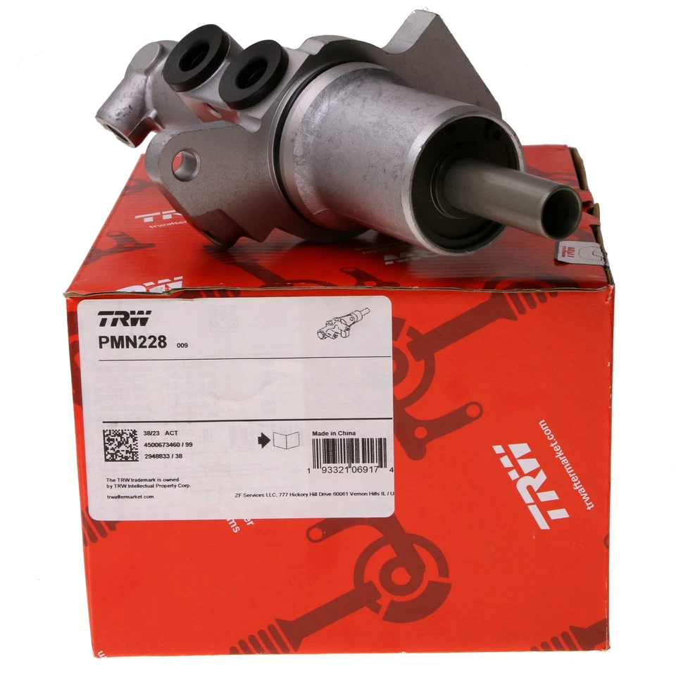 Brake Master Cylinder for Mercedes-Benz Sprinter 2500 2010 - 2015 TRW PMN228 Foto 4 de 4