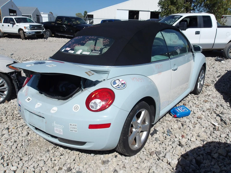 Used Front Left Door Assembly Front fits: 2010 Volkswagen Beetle Conv electric F - Изображение 4 из 4