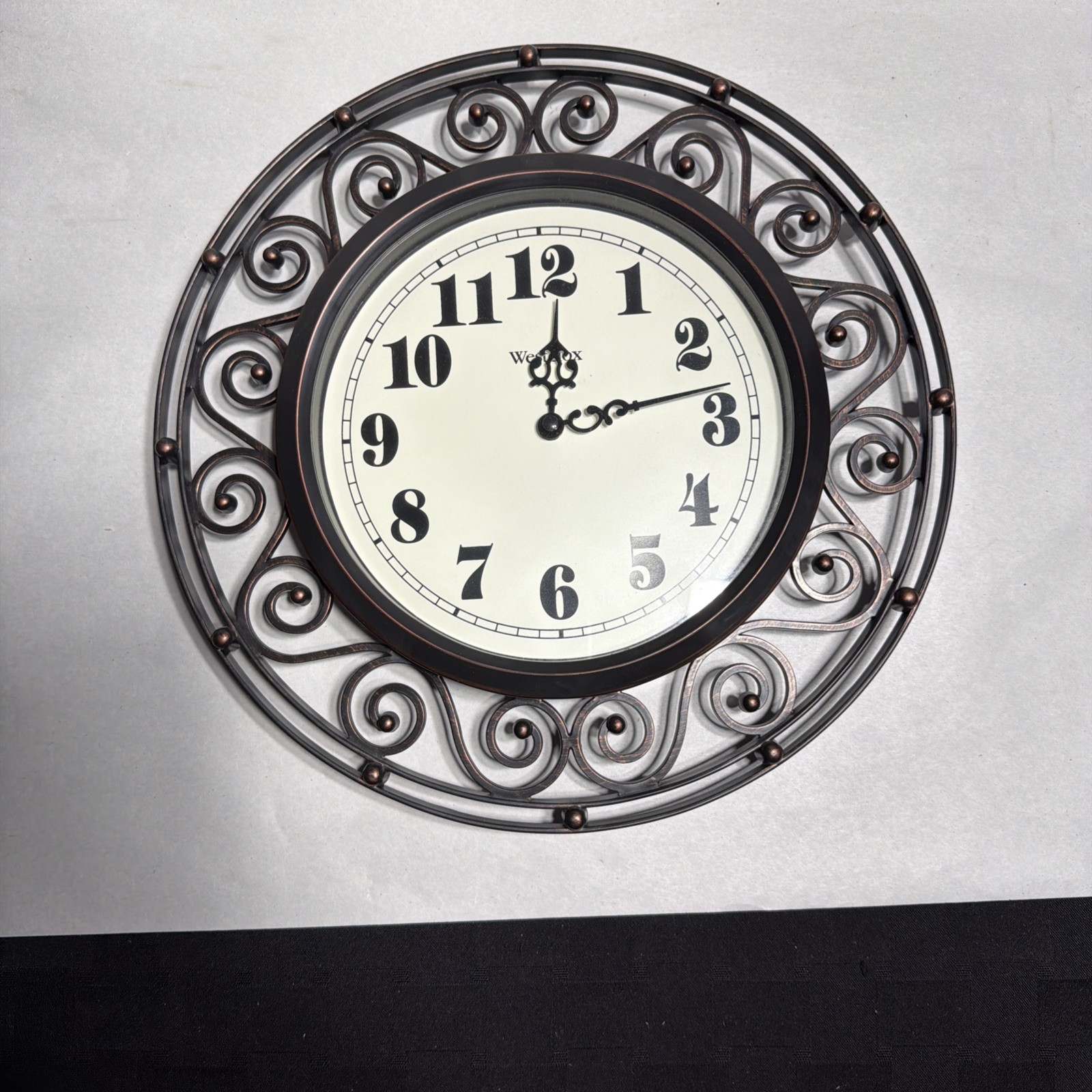 Westclox Wall Clock Preowned, Good Working Condition