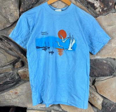 Vintage 90s Nassau Bahamas T Shirt Size S USA Nautical Bird Sunset Step Brothers