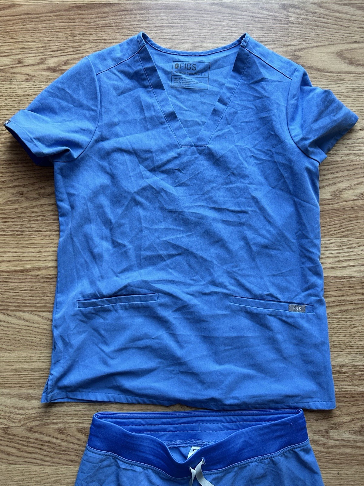 Figs Technical Collection Scrub Set Bundle Red an… - image 3