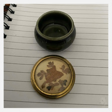 Vintage Framecraft Green Porcelain Trinket Jar – Pressed Flower Lid – Made in UK