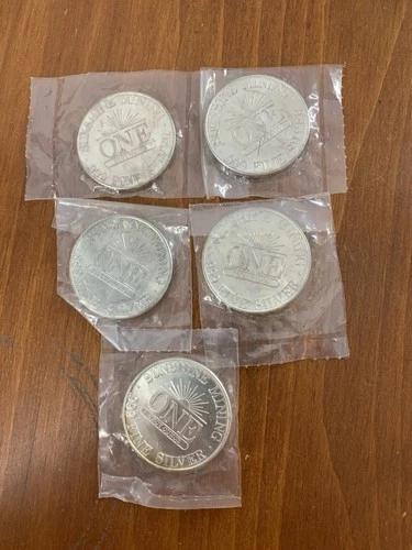 Lot of (5) 1986 Sunshine Mining 1 Troy ounce .999 fine Silver Eagle round