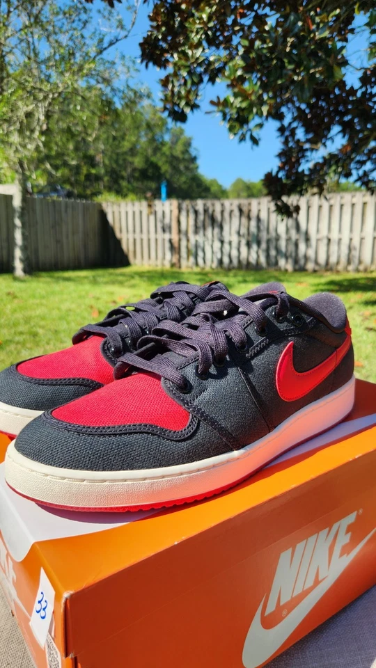 Nike Air Jordan 1 Retro Ajko Low Bred Branco-Preto-Vela Tamanho 10.5 [DX4981-006] - Imagem 2 de 4