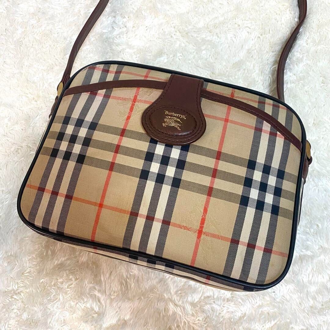 バッグ BURBERRY shadow horse charm bag Burberry Handbag with Logo Charm Nova Check Shadow Horse Red