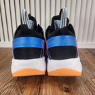 Picture 4 of 10