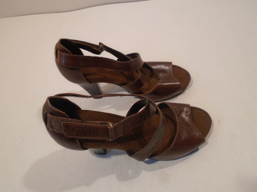 Aerosoles womens Size 6.5 Heeled Sandals cross front adjustable straps Brown - Picture 4 of 6