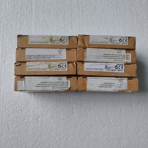 8PCS NEW SIEMENS 6ES7 138-4CA01-0AA0 Power Module 6ES71384CA010AA0 GERMANY - Picture 2 of 5