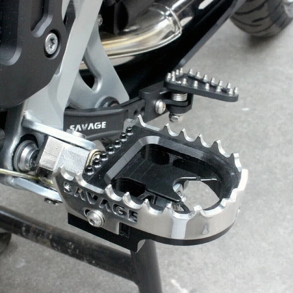 Para BMW R1200GS 2014-2016 estriberas rojas reposapiés aluminio material CNC ajustable Foto 2 de 4