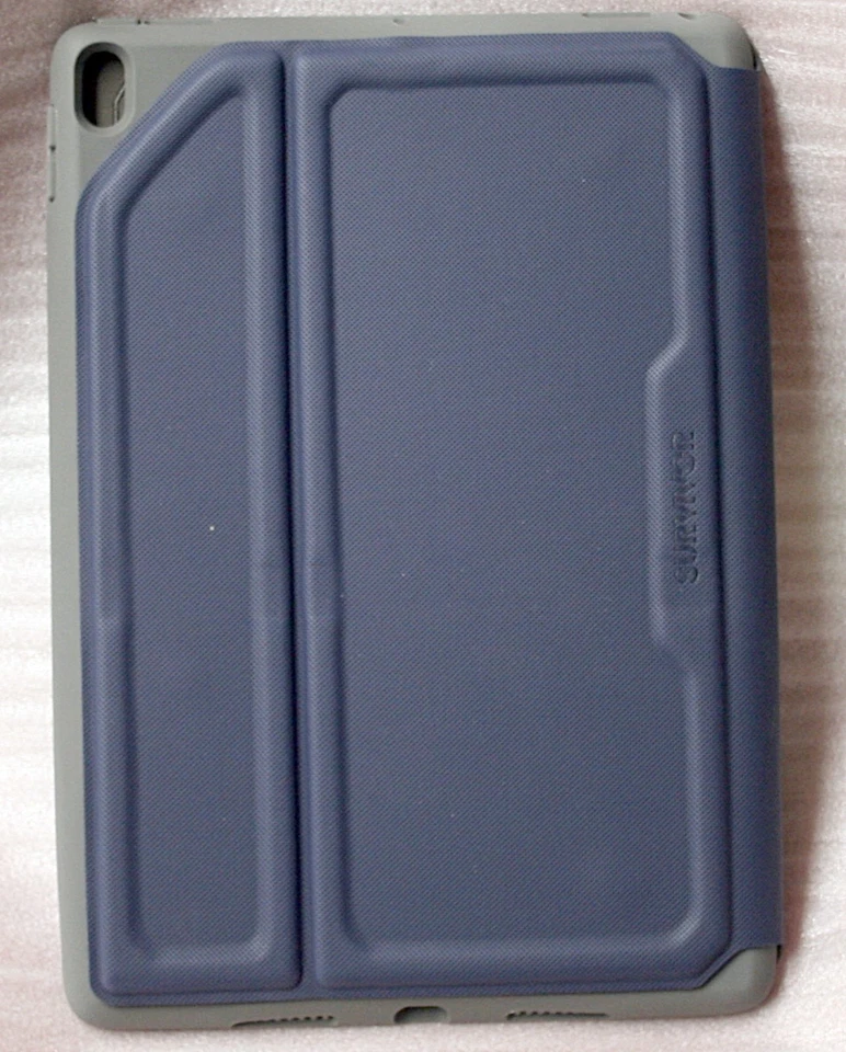 GRIFFIN SURVIVOR RUGGED FOLIO CASE FOR IPAD PRO 10.5" (BLUE) - GB43721 - Image 3 of 4