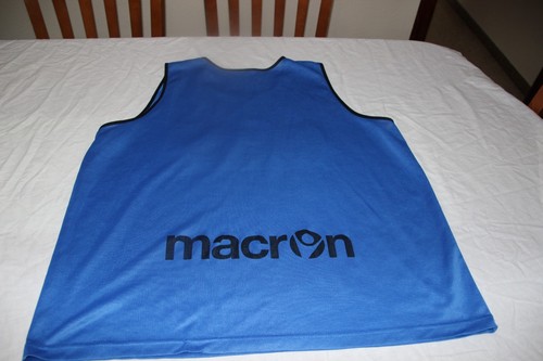 PETO OFICIAL DE FUTBOL DEL REAL BETIS BALOMPIE MACRON T/XL PUBLICIDAD CIRSA.ES - Picture 3 of 3