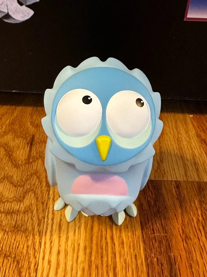 RARO JUGUETE GRUESO PRESAGIO BÚHO HOOT COLORWAY DISEÑADOR FIGURA DE VINILO FUERA DE SERVICIO FOTOS DE 3,5" Foto 2 de 4