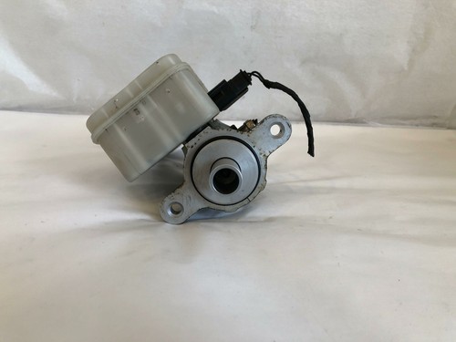 2007 - 2010 CHRYSLER SEBRING Brake Master Cylinder W/ Fluid Bottle Reservoir G - Bild 5 von 15