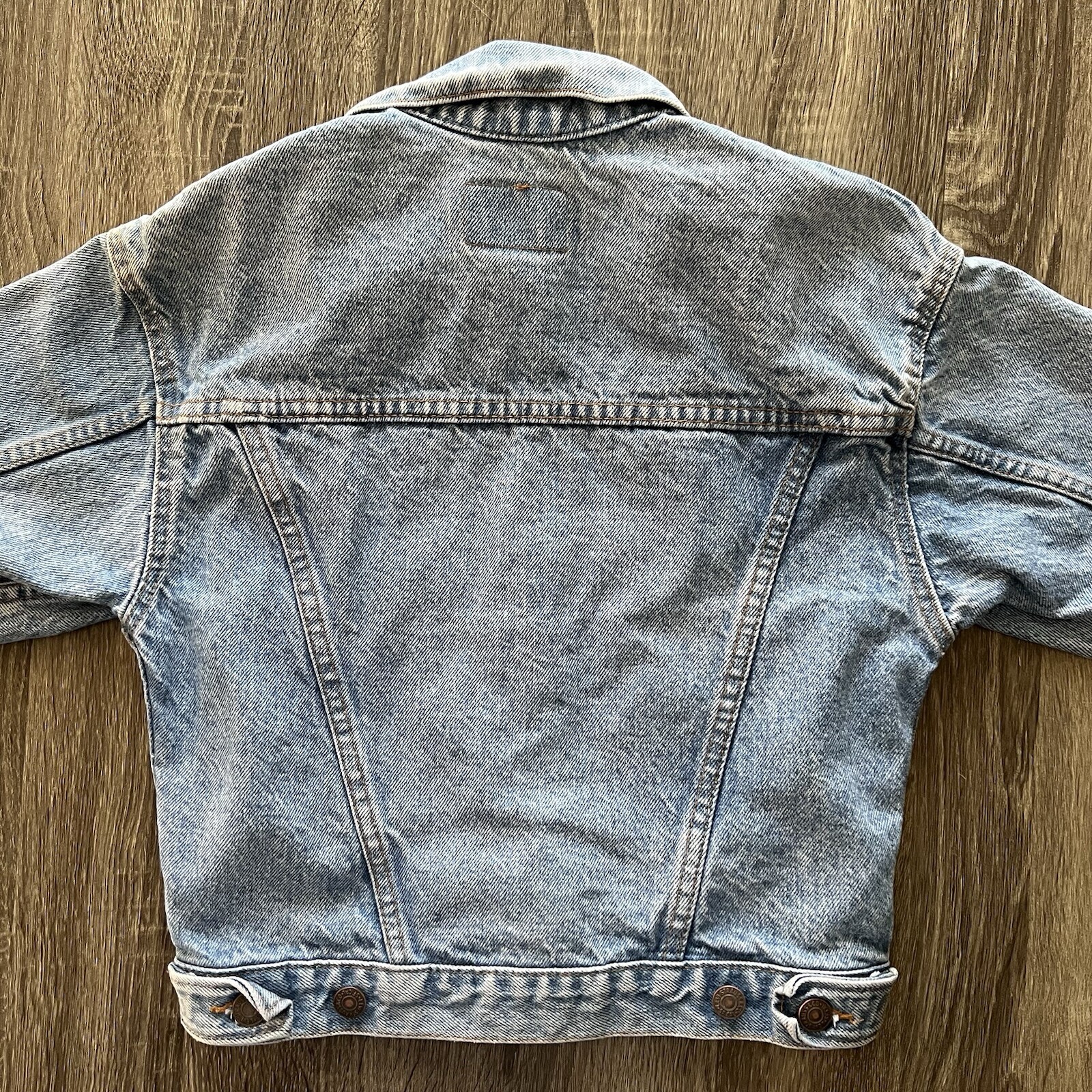 Picture 2 of 11