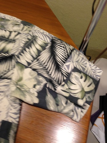 Men's Tommy Bahama 100% Silk Beach Wear Camp Loop Shirt Xl Floral Green Print - Picture 2 of 6