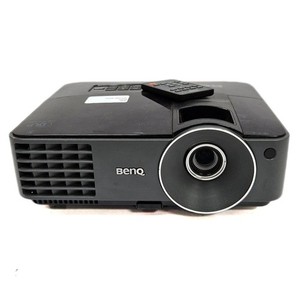 BenQ MX503 XGA DLP 2700 Lumen Projektor 1972 Lampenstunden mit Fernbedienung
