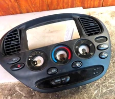 2003-2006 Toyota Tundra AC Heater Climate Temperature Control faceplate - Used