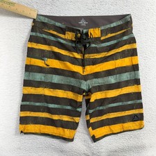 prAna Board Shorts Mens 31 W32 Zip Pocket Multicolor Striped Beach UPF 50 