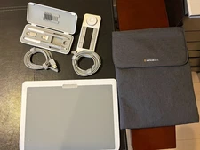 Xencelabs Pen Tablet Medium Bundle SE WIHTE V1 - Wacom Alternative, Wireless