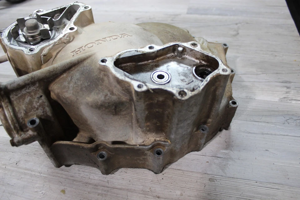 2010 Honda Rancher 420 Trx420 2x4 Es Clutch Side Engine Cover Front Crankcase - Image 2 of 4