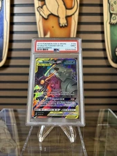 Mega Sableye & Tyranitar GX 126/236 Sm-Unified Minds Holo