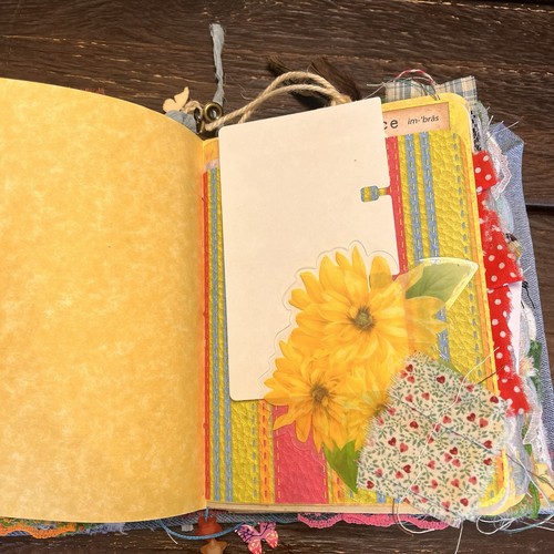 Butterfly Junk Journal Denim Boho Scrappy Eclectic Floral Fully Dressed 4 Sigs - Picture 16 of 22