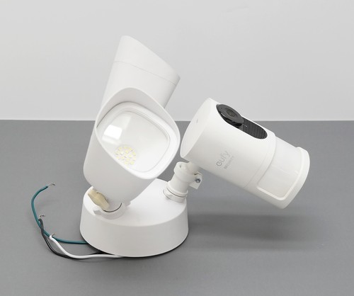 Eufy T84201W1 Security Floodlight Camera - White - Picture 3 of 11