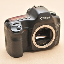 Canon EOS 5D 12.7MP CMOS Full Frame Digital SLR Body Only 2