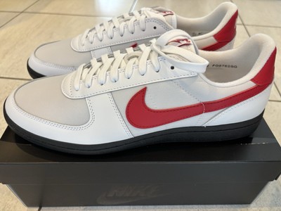 Nike Field General 82 SP White/Varsity Red/Blk UK12 (FQ8762-100)