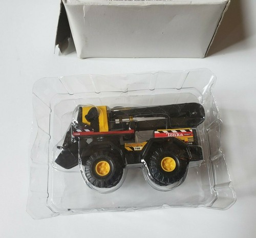 Maisto International Crane mailaway 5" 758 Tonka 2001 centro de recompensas 782914 sin usar, en caja - Imagen 4 de 10