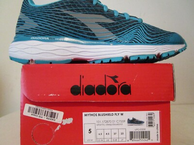 diadora blushield mythos fly
