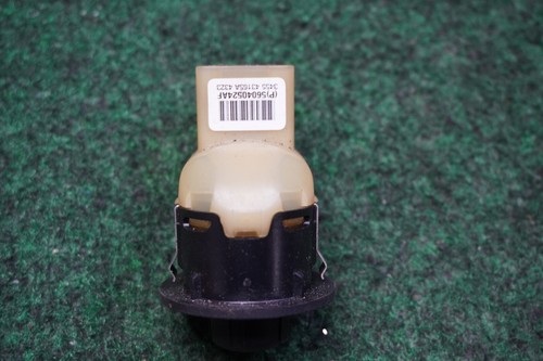 2005 06 JEEP CHEROKEE MIRROR Window Switch 56040524AF OEM - Picture 5 of 7