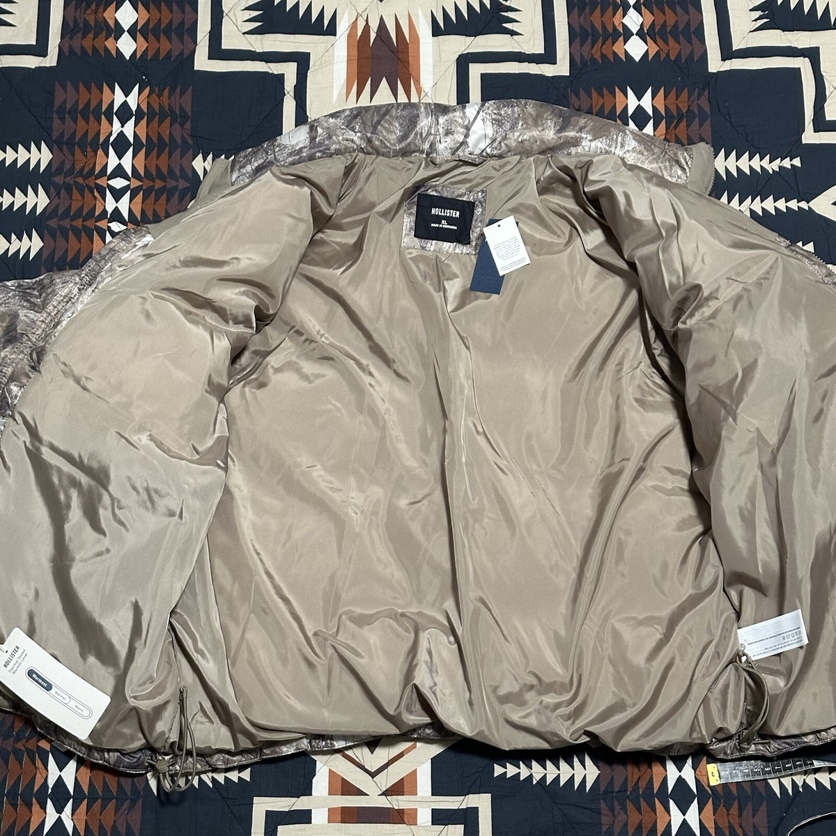 HOLLISTER G1ジャケット Hollister Warmest Puffer Jacket Boxy Camouflage Camo Zip Up