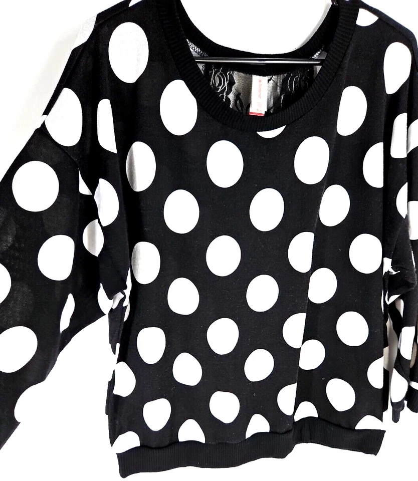 Top de mujer No Boundaries XXL Pullover negro blanco encaje panel trasero Foto 2 de 4