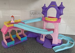 little people princess stable