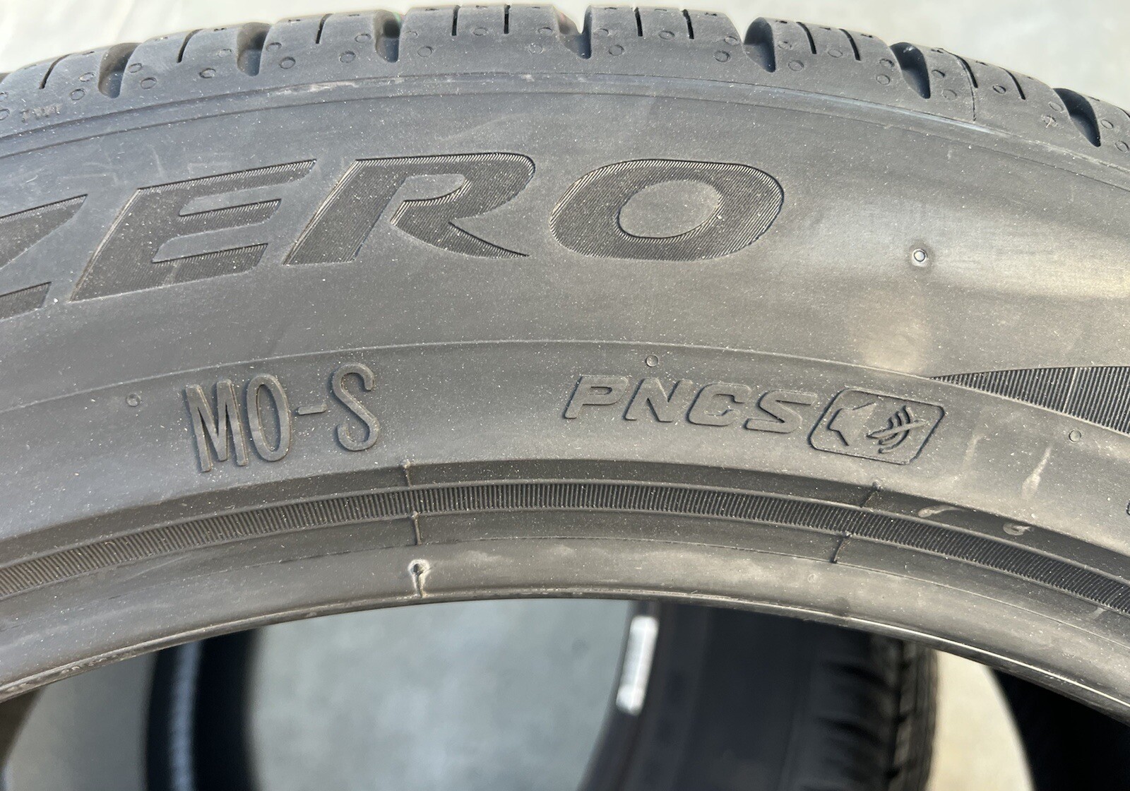 FOUR NEW 275 45R21 Pirelli Scorpion Zero All Season A S MO S MO PNCS four-new-275-45r21-pirelli-scorpion-zero-all-season-a-s-mo-s-mo-pncs
