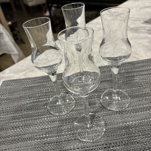 Grappa Glasses, Set of 4/ NEW Etched Signed LB On Base - Picture 2 of 5