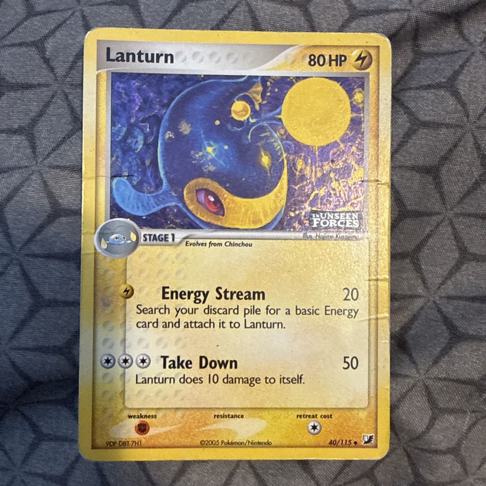 Lanturn 40/115 Unseen Forces Reverse Holo