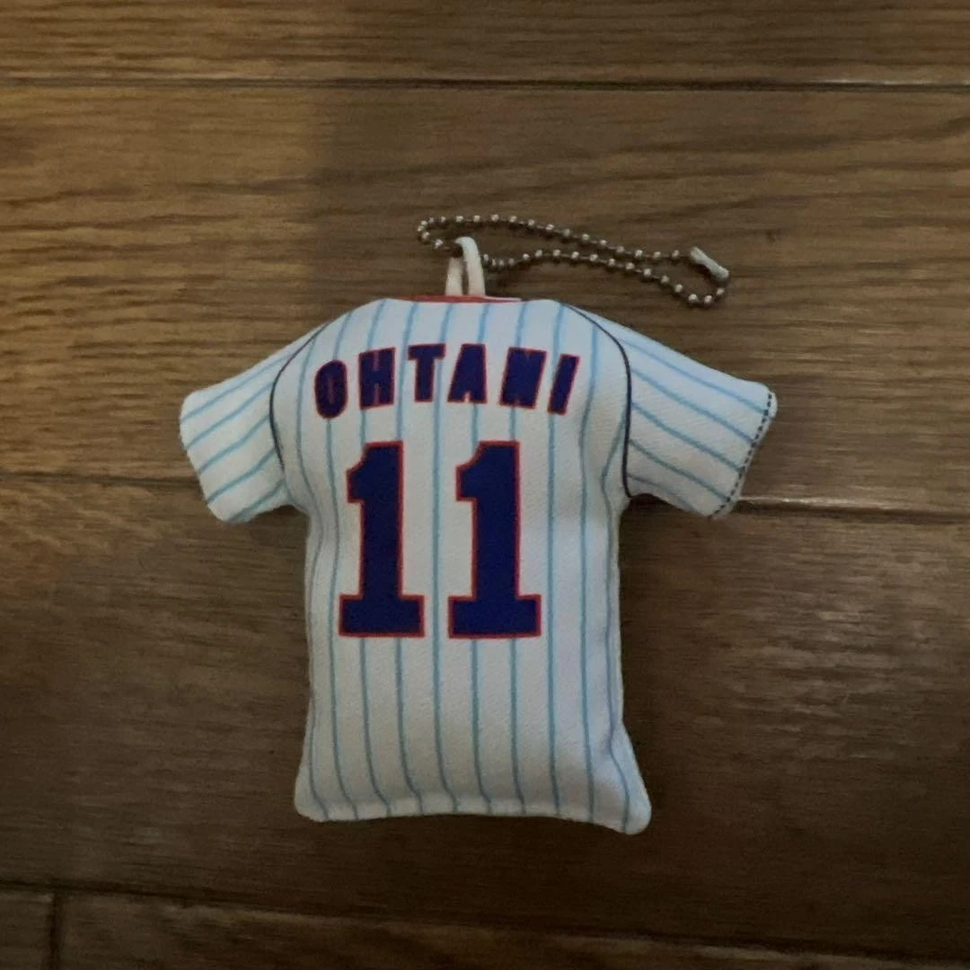 Hokkaido Nippon-Ham Fighters Shohei Ohtani Uniform Keychain - thumbnail 2