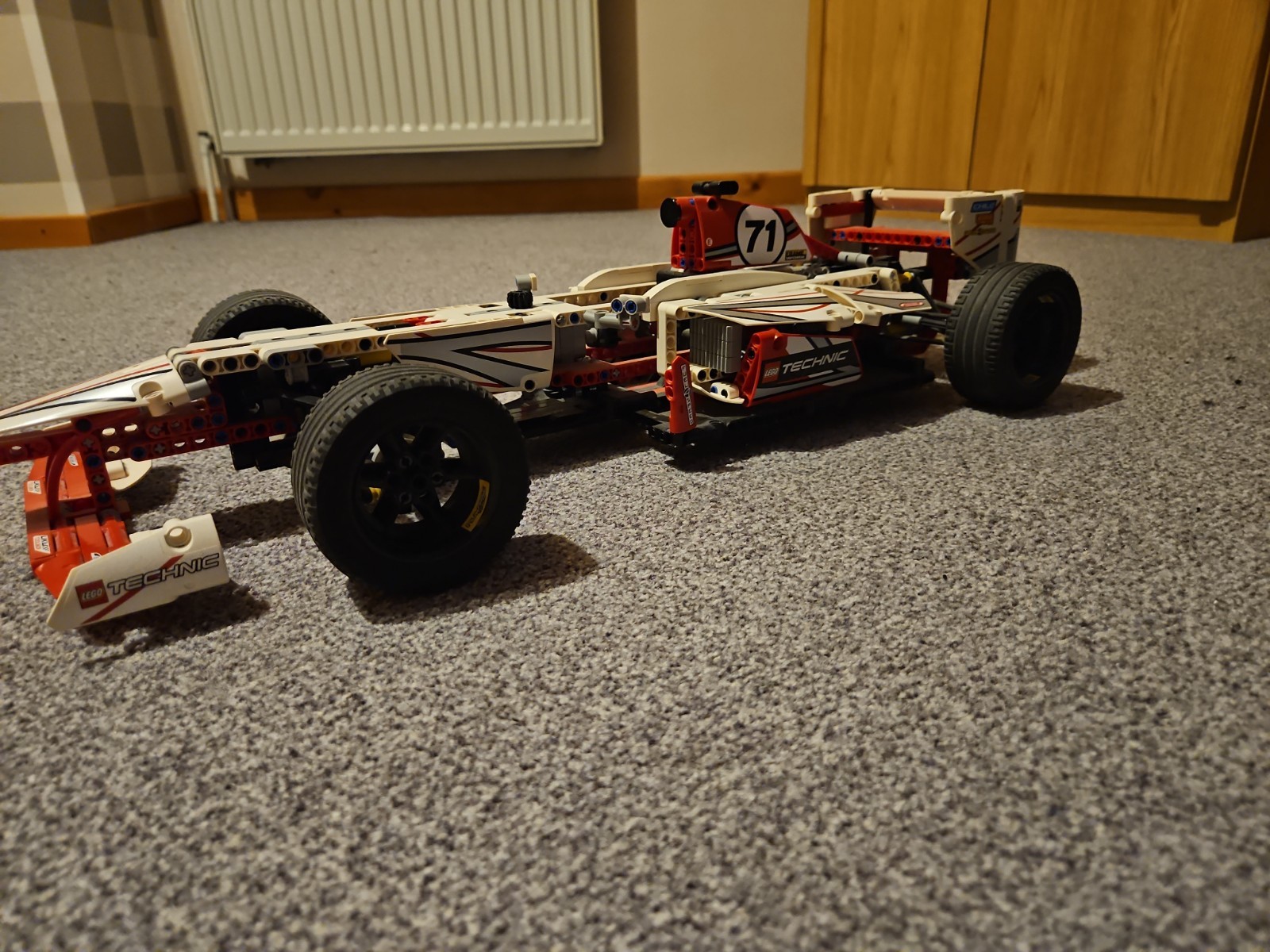 Bild 1 von 2