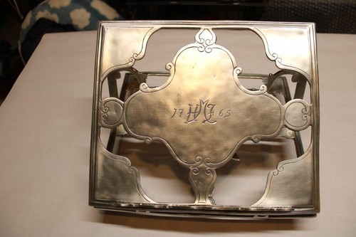 Match Pewter Book Stand Handmade in Italy 11.6" x 9.8" - 第 2/16 張圖片