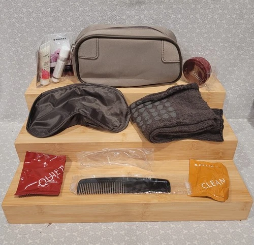 2010 Delta Airlines First Class Travel Kit Amenities Pouch w/ Toiletries - product listing photo