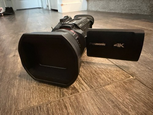 Panasonic HC-X2000 4K Camcorder Bundle w XLR Mic Monitor Bag