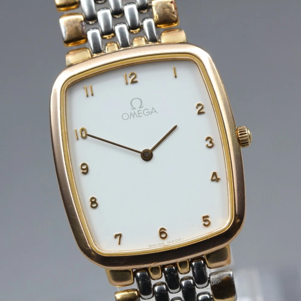 Omega — Near MINT OMEGA De Ville 395.0876 Cal.1378 White Arabic Square Quartz Mens Watch