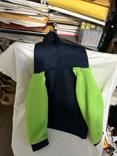 NFL Seahawks Hoodie KIDS ( 2T) Reebok Blue/Green Excellent Condition Very Warm - Picture 4 of 4
