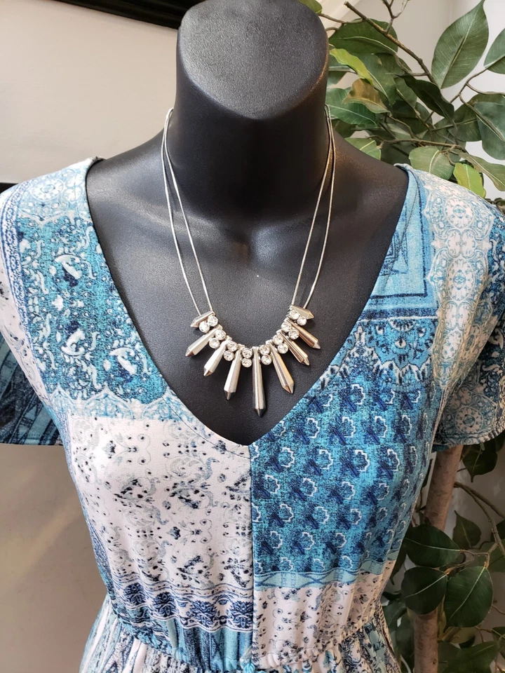 Maxi Vestido Largo Manga Corta Style & Co. Para Mujer Multicolor Corbata Cintura Cuello en V M Foto 2 de 4