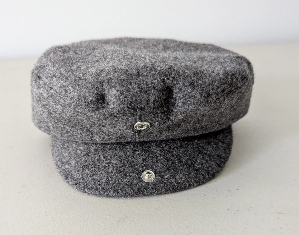 Gorra plana usada en excelente estado para niños talla: 6-12 meses gris mezcla de lana Foto 2 de 4